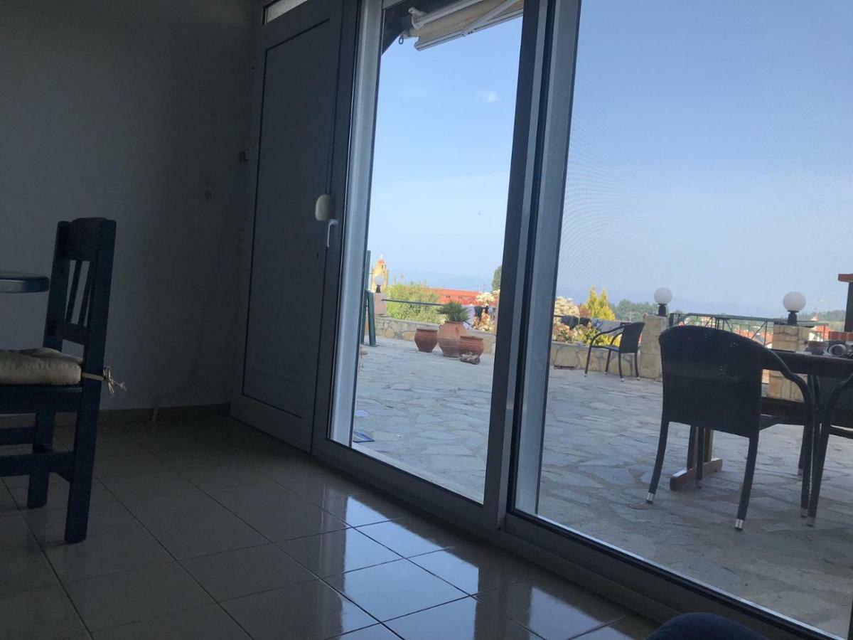 Maisonette With Sea View & Pool Vila Palioúrion Exterior foto